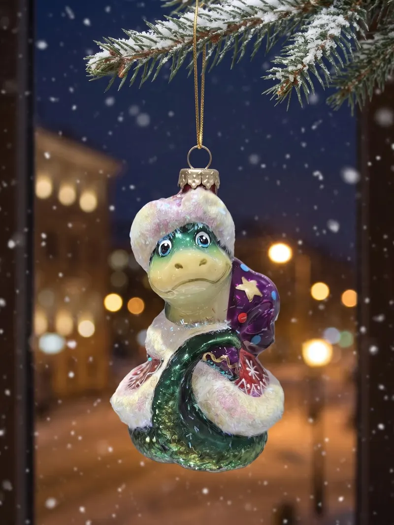 Ёлочная игрушка «Змея Дед Мороз»